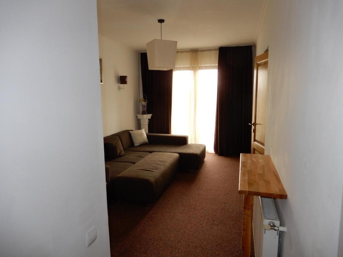 Rhc Royal Hotel Oradea Luaran gambar