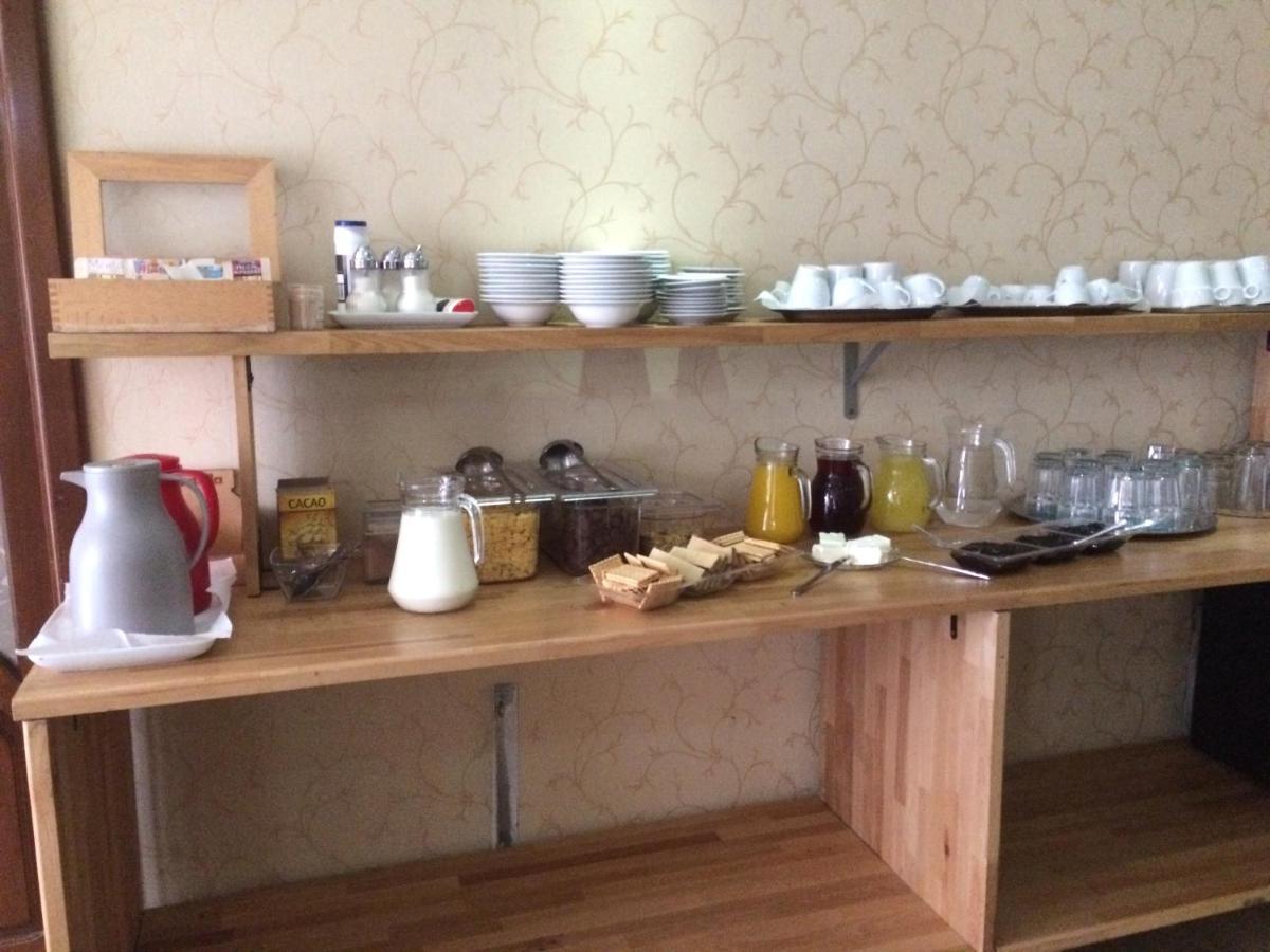 Rhc Royal Hotel Oradea Luaran gambar